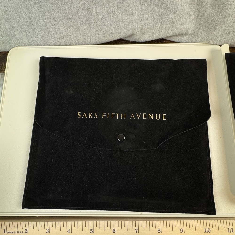 Vintage Saks Fifth Avenue 2-in-1 Necklace‎ Storage Envelope
